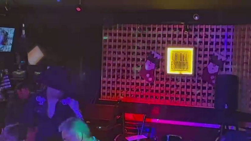 Démian Regresa Ya - Presentación de álbun  navideño MDA Records - Peces en el río